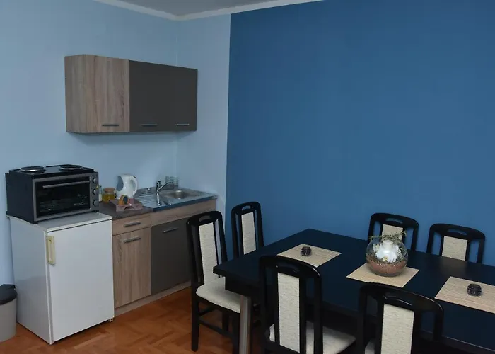 Blue House Apartment
